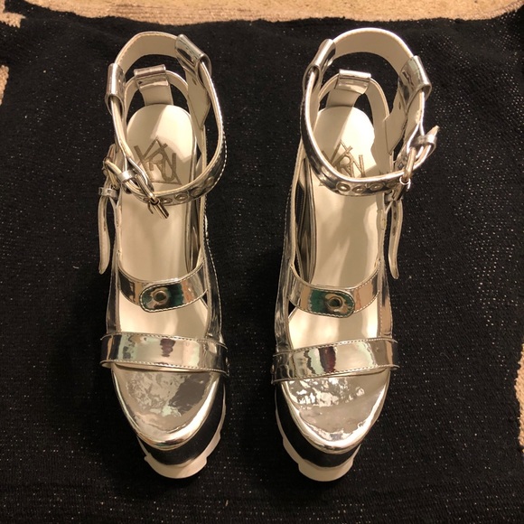 ‼️ SOLD ‼️ - Picture 4 of 5